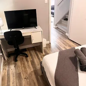 Vacation Near West Mall Edmonton