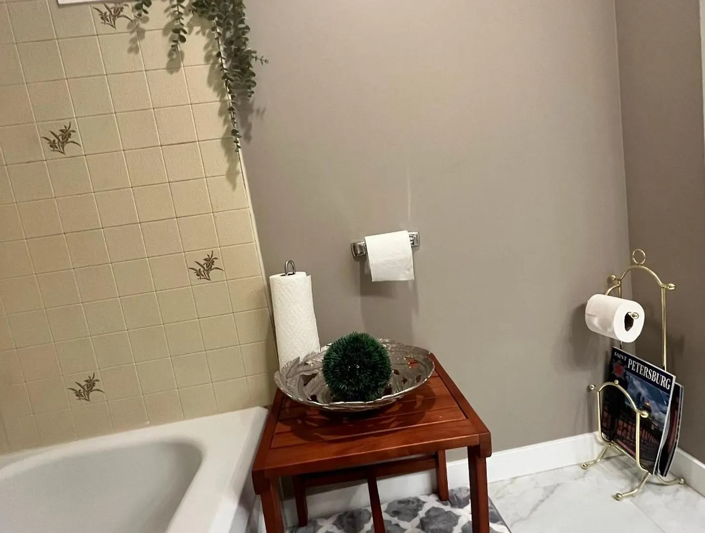 Homestay West Edmonton Perle Palace